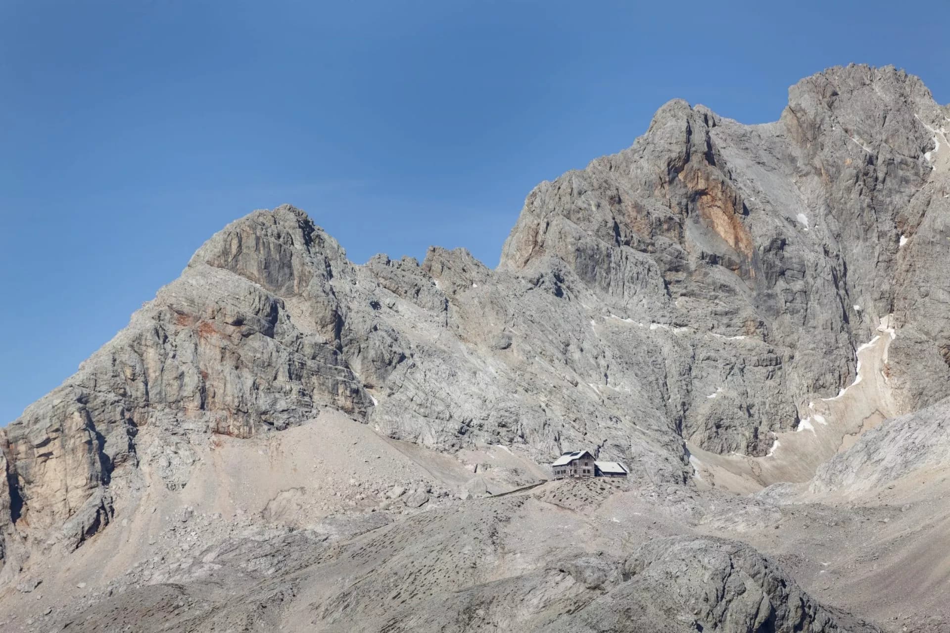 Planike lodge is in the heart of Triglav