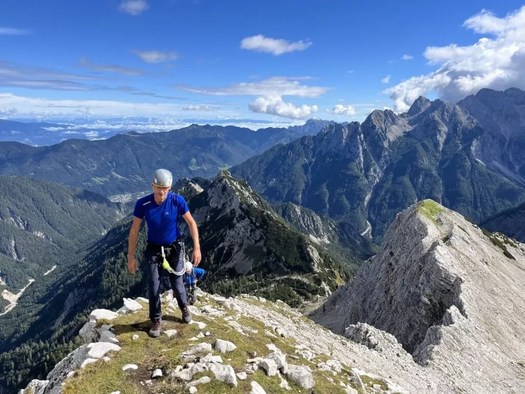 Últimos metros antes de la cumbre de Mala Mojstrovka Grande