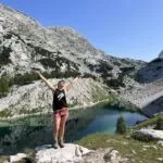 Le lac des rognons dispose d'un endroit très agréable pour une pause casse-croûte.