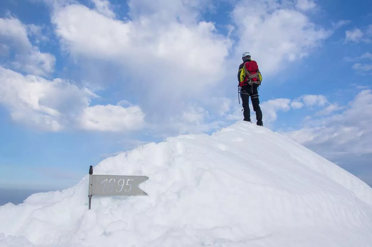 De top van Triglav in de winter
