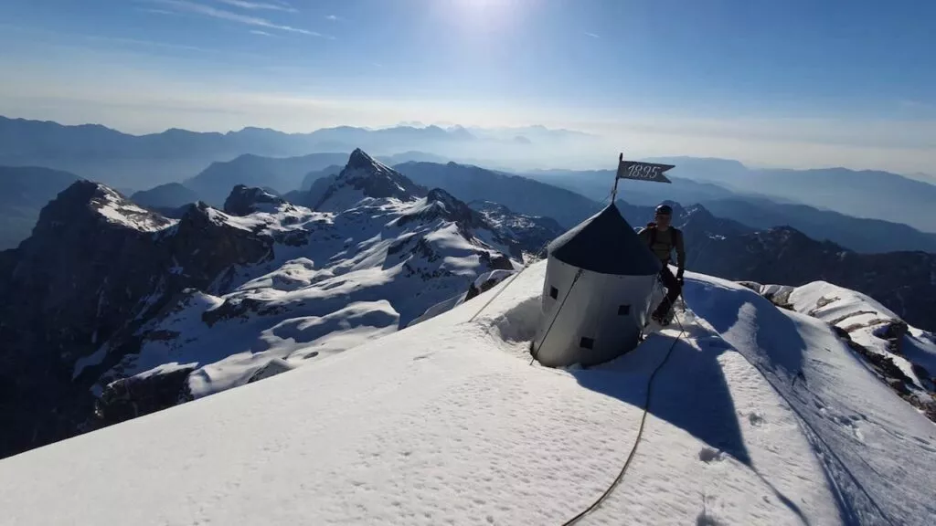 La ascensión invernal al Triglav es una experiencia inolvidable Grande